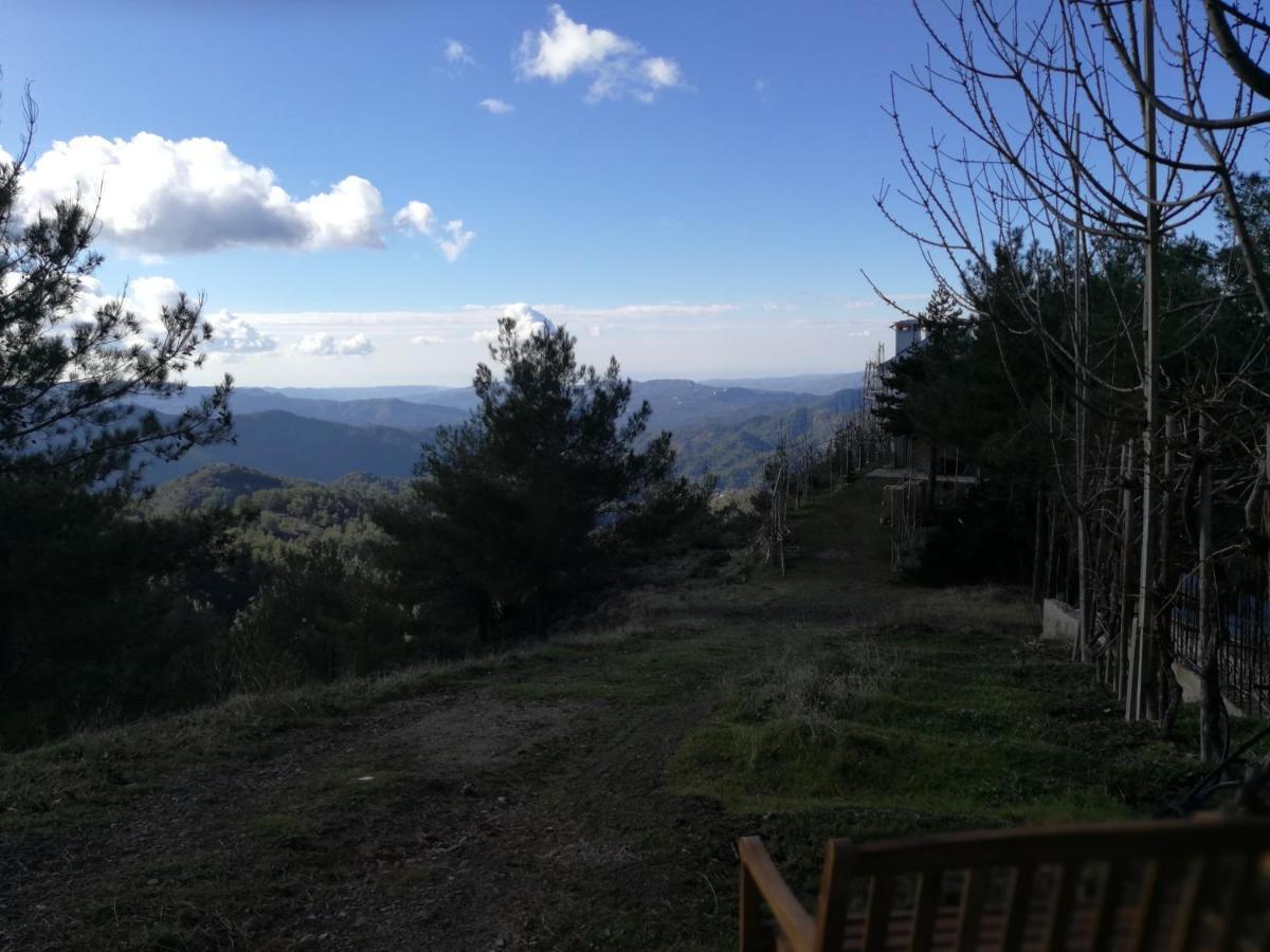 Heaven Of Prodromos Bed & Breakfast Bagian luar foto